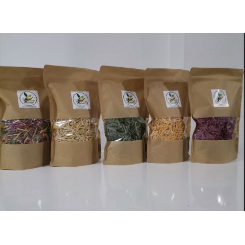 Erişte Makarna ( Havuçlu )   ( 1 kg )